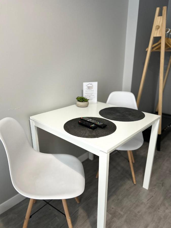 Noclegi Comfort - Self Check-In 24H Świdnica Εξωτερικό φωτογραφία